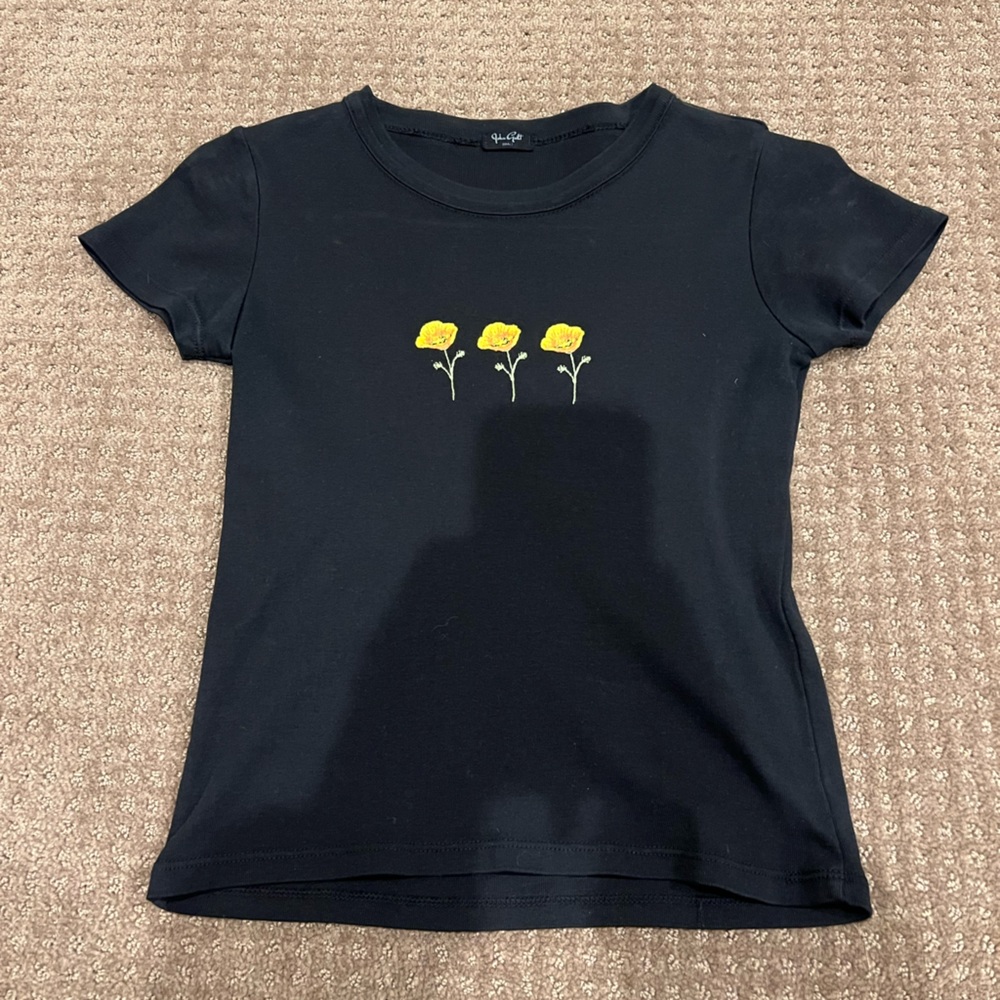 Brandy Melville Baby Tee. One size John Galt.